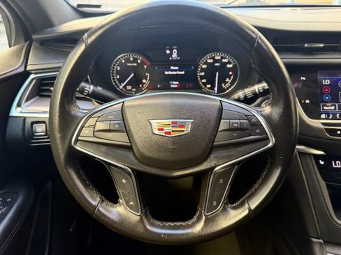 Used 2021 Cadillac XT5 Luxury w/ LPO, Floor Liner Package FWD image 20
