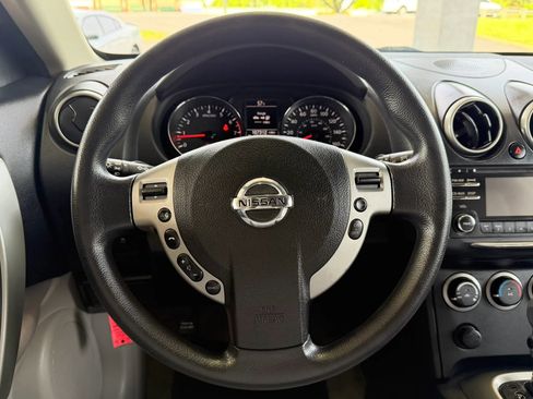 Used 2012 Nissan Rogue SV image 10