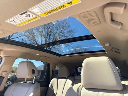 Certified 2025 Acura MDX w/ Technology Package image 33
