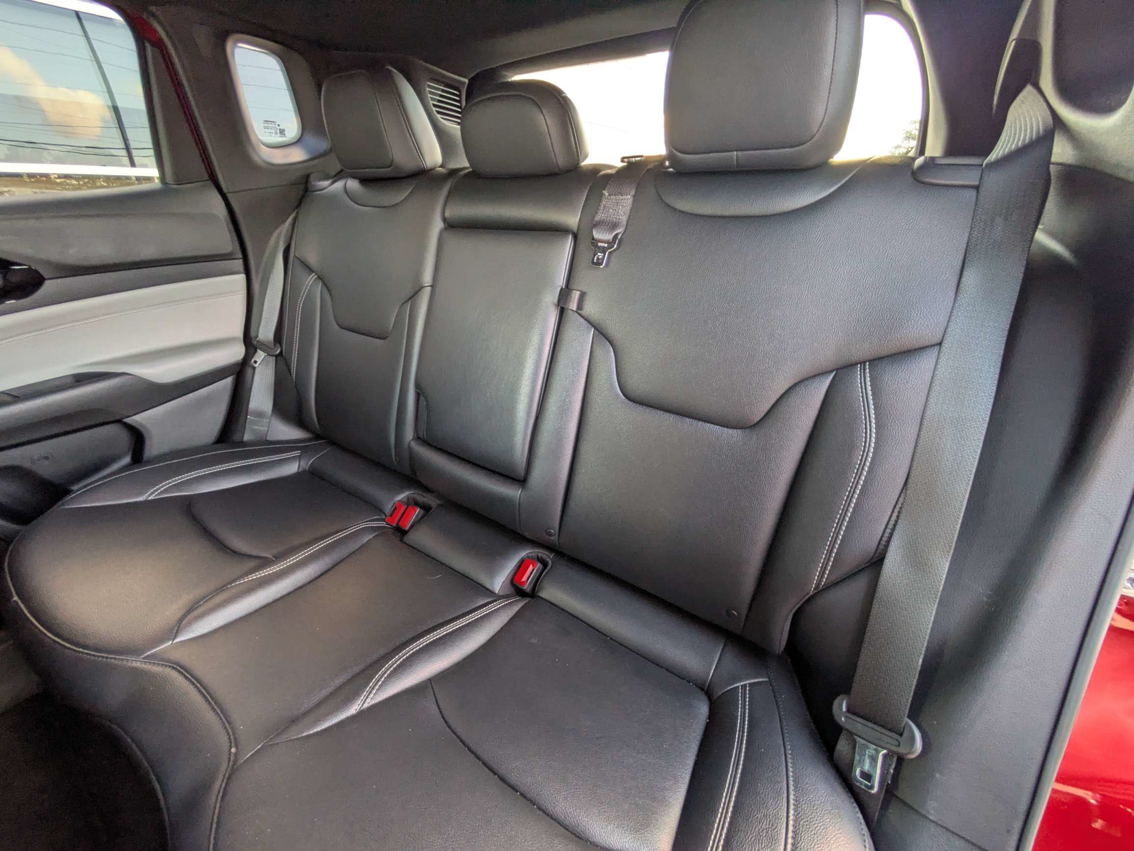Used 2025 Jeep Compass Limited AWD/4WD image 14