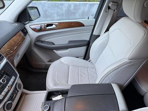 Used 2013 Mercedes-Benz ML 350 4MATIC image 17