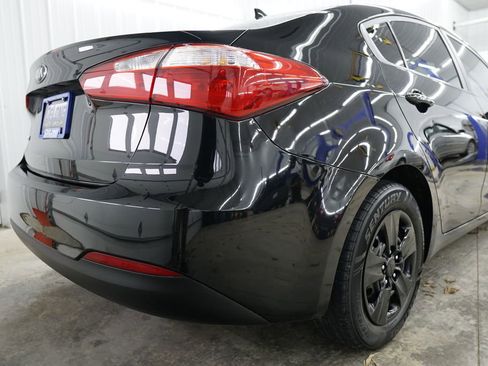 Used 2016 Kia Forte LX image 13