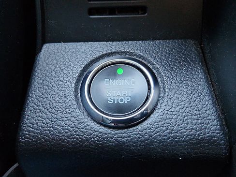 Used 2020 Ford Expedition XLT w/ Equipment Group 202A image 20