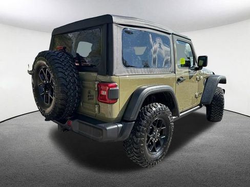 Used 2025 Jeep Wrangler Sport AWD/4WD image 14