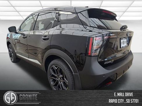 New 2026 Nissan Kicks SR w/ SR Premium Package AWD/4WD image 3