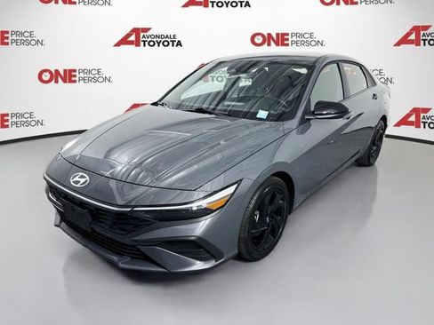 Used 2026 Hyundai Elantra Sport FWD image 3
