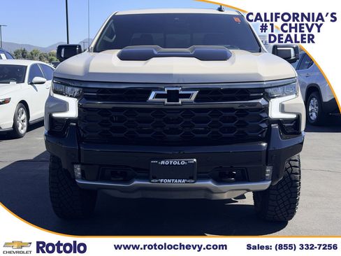 Used 2026 Chevrolet Silverado 1500 ZR2 w/ Dark Appearance Package AWD/4WD image 2