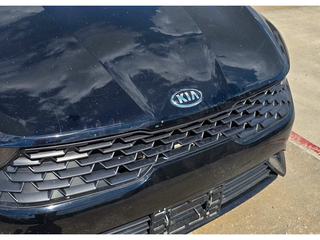 Used 2021 Kia K5 LXS FWD image 8