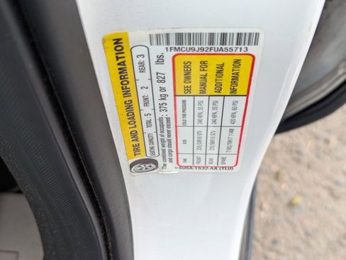 Used 2015 Ford Escape Titanium AWD/4WD image 14