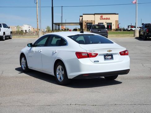 Used 2022 Chevrolet Malibu LS image 5