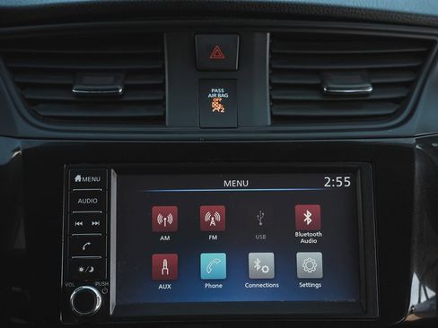 Used 2019 Nissan Sentra S image 21