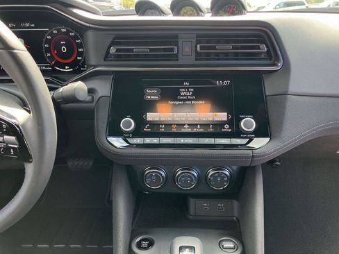 Used 2023 Nissan Z w/ Floor Mat Package RWD image 16