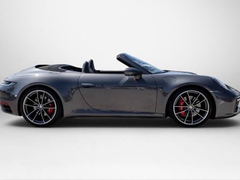 Used 2021 Porsche 911 Cabriolet image 5