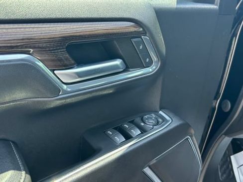 Used 2023 Chevrolet Silverado 1500 LT AWD/4WD image 13