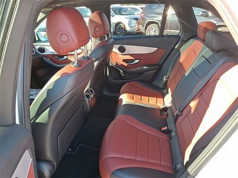 Used 2020 Mercedes-Benz GLC 300 image 8