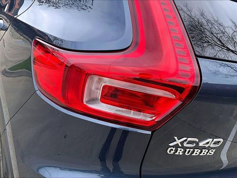 New 2026 Volvo XC40 B5 Ultra w/ Protection Package Premier AWD/4WD image 43