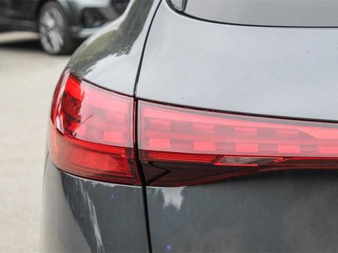 New 2025 Audi SQ5 Premium Plus image 7