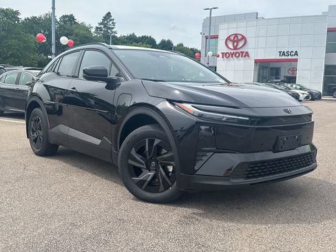 New 2026 Toyota C-HR AWD/4WD image 1