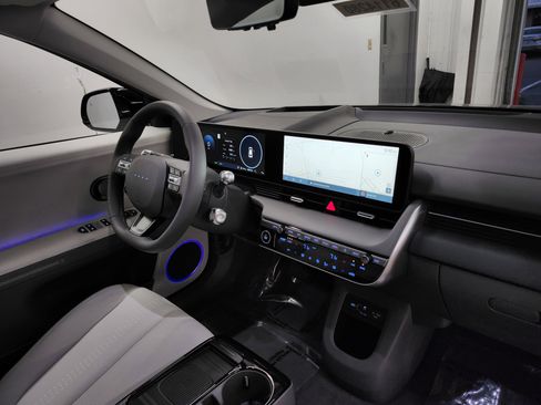 New 2026 Hyundai Ioniq 5 Limited image 4