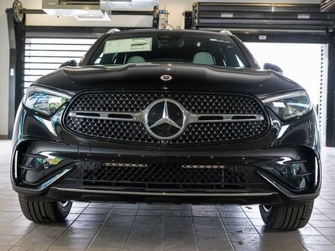New 2026 Mercedes-Benz GLC 300 4MATIC image 2