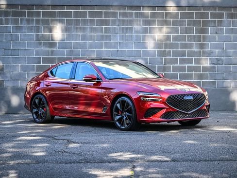 Used 2023 Genesis G70 3.3T w/ Sport Prestige Package AWD/4WD image 2