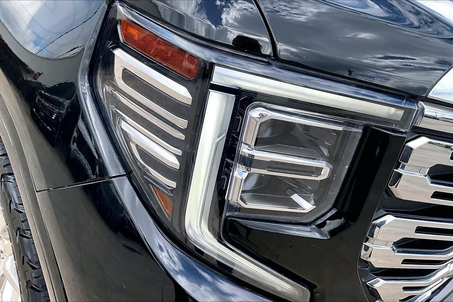 Used 2022 GMC Sierra 1500 Denali AWD/4WD image 28