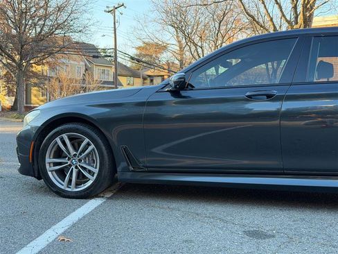 Used 2016 BMW 740i 740i image 13