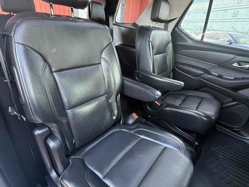 Used 2018 Chevrolet Traverse Premier image 82