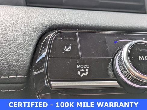 Used 2025 Honda Pilot Touring image 30
