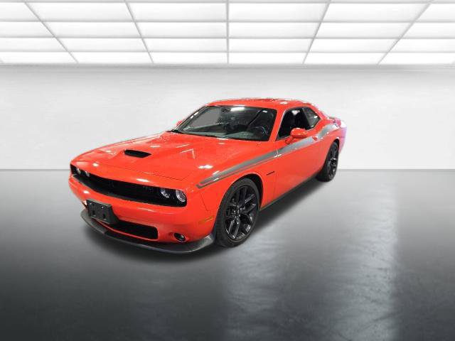 Used 2020 Dodge Challenger R/T w/ Blacktop Package RWD image 9