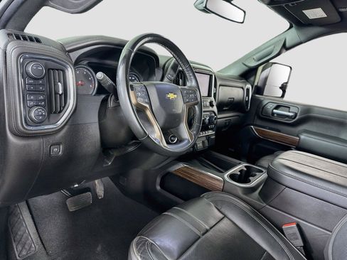 Used 2023 Chevrolet Silverado 3500 High Country w/ Safety Package II AWD/4WD image 3
