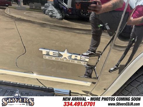 Used 2018 GMC Sierra 1500 SLT w/ Texas SLT Premium Package AWD/4WD image 13