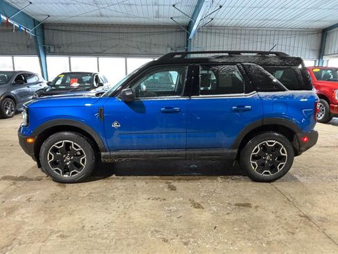 New 2025 Ford Bronco Sport Outer Banks image 4