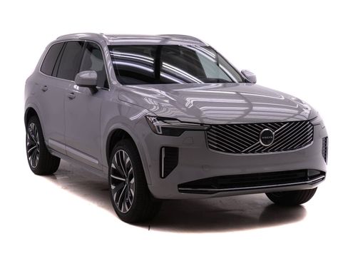 New 2026 Volvo XC90 B6 Ultra w/ Protection Package AWD/4WD image 2