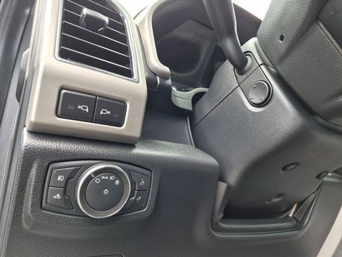 Used 2020 Ford F250 Lariat AWD/4WD image 17