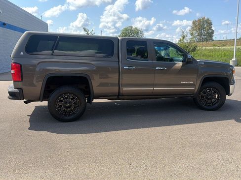 Used 2014 GMC Sierra 1500 SLT w/ SLT Preferred Package AWD/4WD image 6