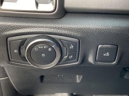 Used 2020 Ford Ranger XLT w/ Equipment Group 301A Mid image 14