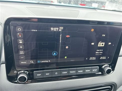 Used 2023 Hyundai Kona Limited image 19