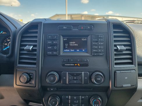 Used 2016 Ford F150 XL w/ Equipment Group 101A Mid AWD/4WD image 18