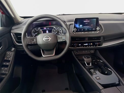 New 2026 Nissan Rogue SV FWD image 22