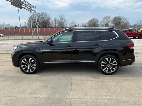 Used 2021 Volkswagen Atlas SEL Premium image 11