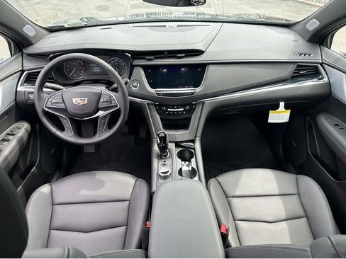 New 2025 Cadillac XT5 Premium Luxury image 18
