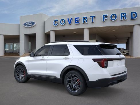 New 2026 Ford Explorer ST-Line RWD image 4
