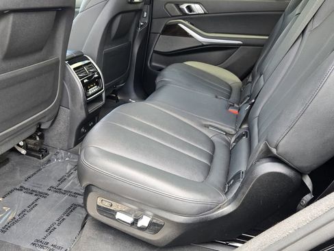 Used 2020 BMW X7 xDrive40i AWD/4WD image 11