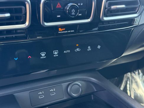 New 2026 Nissan Sentra SV w/ Floor Mat Package FWD image 21
