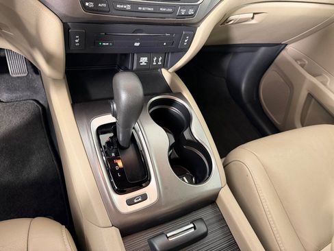 Used 2016 Honda Pilot EX-L image 19