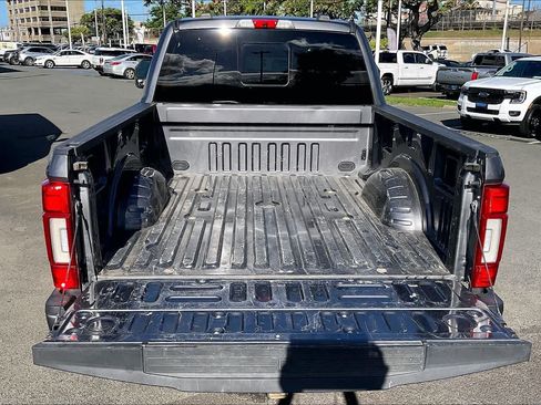 Used 2021 Ford F250 Platinum w/ Tremor Off-Road Package AWD/4WD image 18