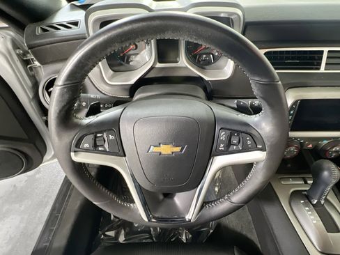 Used 2014 Chevrolet Camaro LT image 11