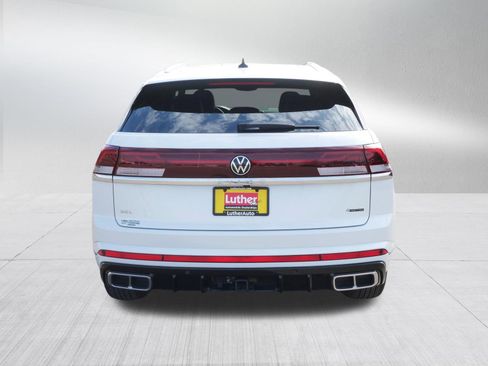Used 2024 Volkswagen Atlas Cross Sport SEL R-Line image 6