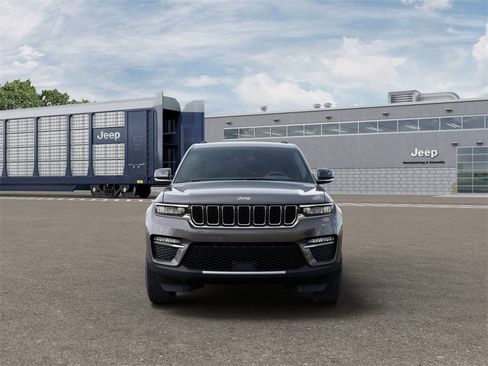 New 2025 Jeep Grand Cherokee Limited w/ MOPAR Finishing Package image 6